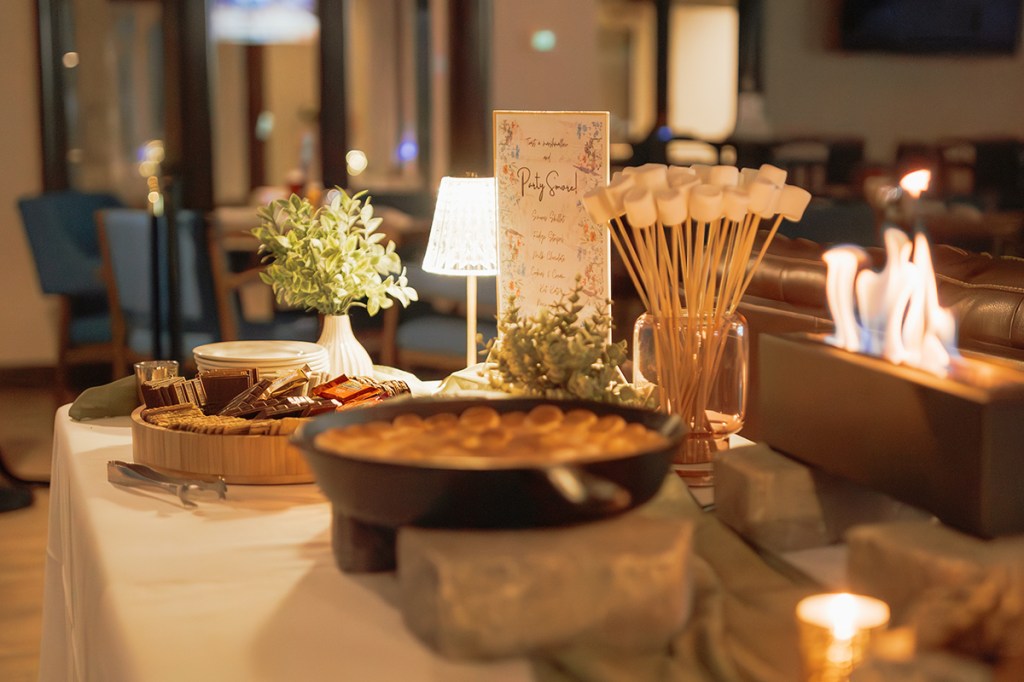 Wedding shower. Private events at White Deer Run Golf Club in Vernon Hills, Illinois